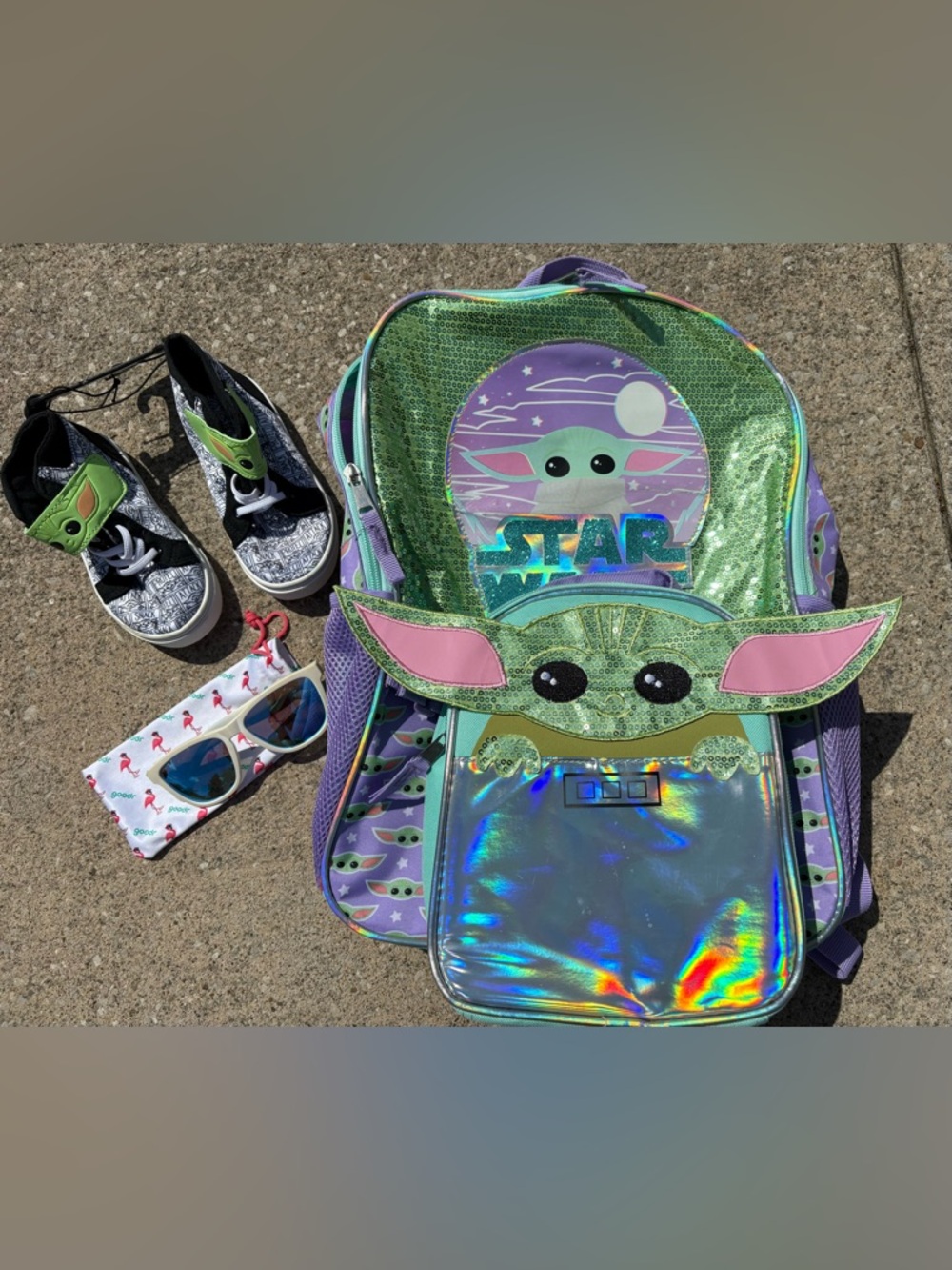 4 piece Star Wars Baby Yoda Kids Sequin Backpack/cooler/shoes/sunglasses NWT!